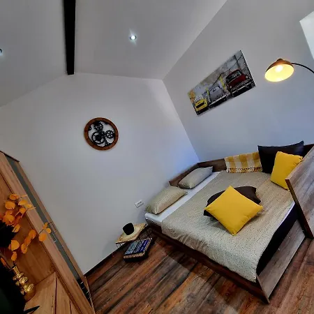 Retro Chic Apartment