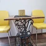 Retro Chic 아파트